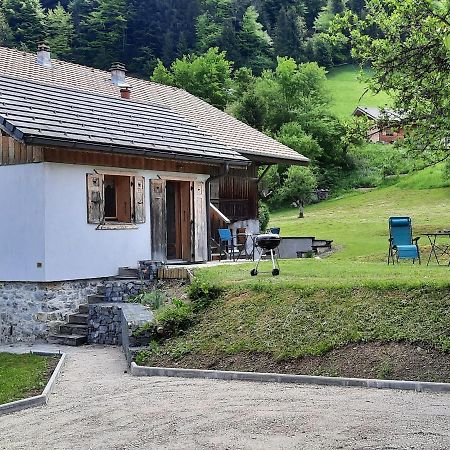 Le Petit Caboin Pensionat Seytroux Exteriör bild