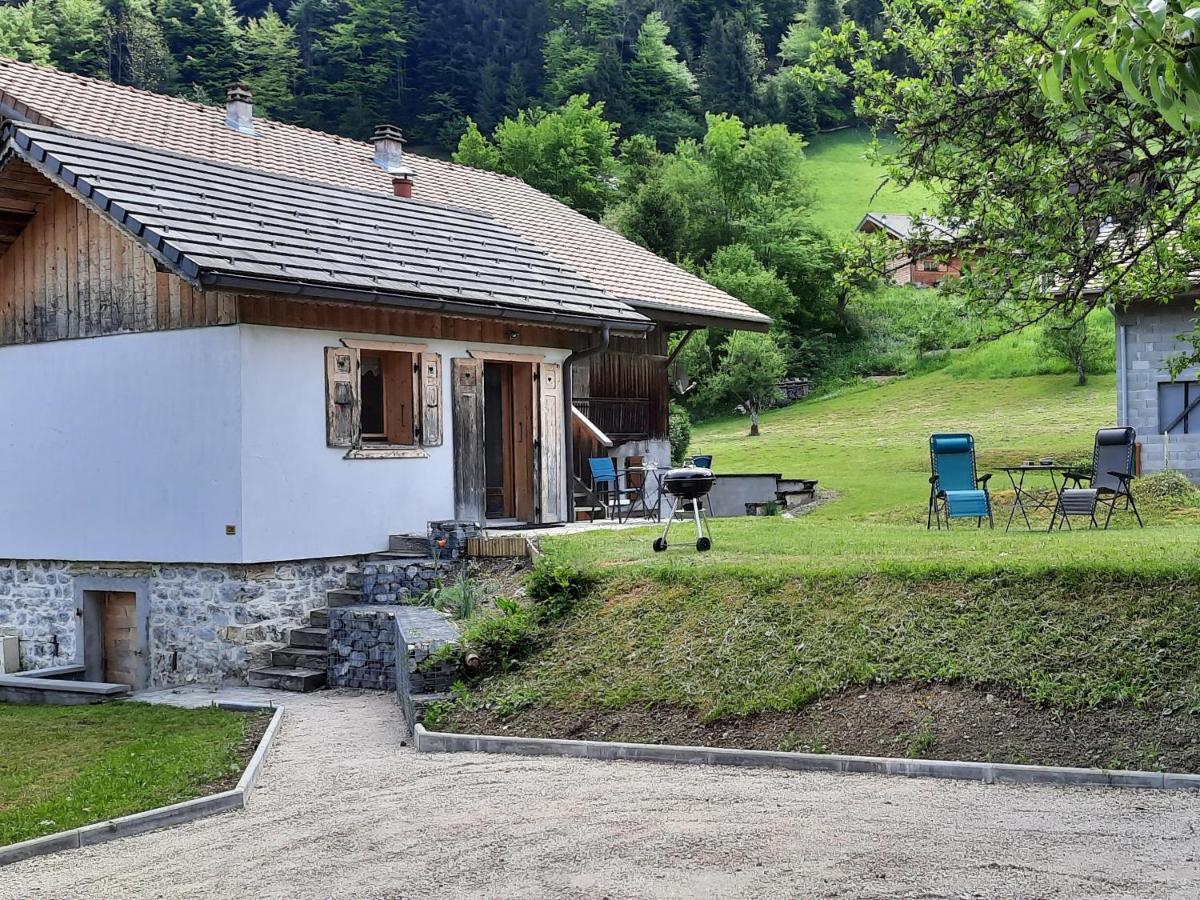 Le Petit Caboin Pensionat Seytroux Exteriör bild